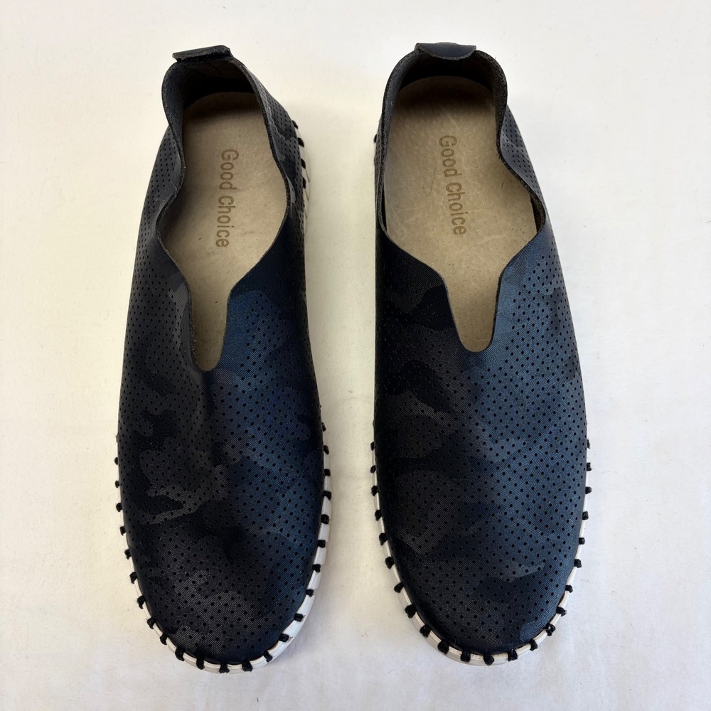 Good Choice Camo Perforated Slip On Loafers Women Size 38 Black Camouflage